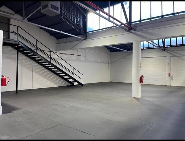 INDUSTRIAL PROPERTY TO RENT IN PAARDEN ISLAND